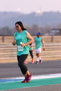 BIB: 3136
                            <button type="button" onclick="openModal(10536322)" class="btn btn-primary btn-sm float-right btn-popup" data-toggle="modal" data-target=".modal-high-quality">
                        <i class="fas fa-shopping-cart"></i> Add to Cart
                    </button>
                                            <button type="button" onclick="isThisMe(10536322, true)" class="btn btn-success btn-sm float-right btn-popup btn-isme hidden" data-toggle="tooltip" data-placement="bottom" title="นี่คือรูปของคุณใช่ไหม คลิกที่นี่เพื่อเอาเข้าอัลบั้ม">
                        <i class="fas fa-plus"></i> Add to album
                    </button>
                    <button type="button" onclick="isThisMe(10536322, false)" class="btn btn-warning btn-sm float-right btn-popup btn-isnotme hidden">
                        <i class="fas fa-ban"></i> Remove from album
                    </button>