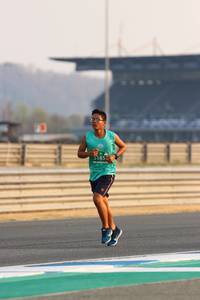 BIB: 5185
                            <button type="button" onclick="openModal(10525588)" class="btn btn-primary btn-sm float-right btn-popup" data-toggle="modal" data-target=".modal-high-quality">
                        <i class="fas fa-shopping-cart"></i> Add to Cart
                    </button>
                                            <button type="button" onclick="isThisMe(10525588, true)" class="btn btn-success btn-sm float-right btn-popup btn-isme hidden" data-toggle="tooltip" data-placement="bottom" title="นี่คือรูปของคุณใช่ไหม คลิกที่นี่เพื่อเอาเข้าอัลบั้ม">
                        <i class="fas fa-plus"></i> Add to album
                    </button>
                    <button type="button" onclick="isThisMe(10525588, false)" class="btn btn-warning btn-sm float-right btn-popup btn-isnotme hidden">
                        <i class="fas fa-ban"></i> Remove from album
                    </button>