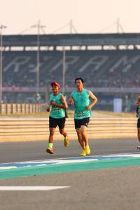 BIB: 1585, 50355
                            <button type="button" onclick="openModal(10522007)" class="btn btn-primary btn-sm float-right btn-popup" data-toggle="modal" data-target=".modal-high-quality">
                        <i class="fas fa-shopping-cart"></i> Add to Cart
                    </button>
                                            <button type="button" onclick="isThisMe(10522007, true)" class="btn btn-success btn-sm float-right btn-popup btn-isme hidden" data-toggle="tooltip" data-placement="bottom" title="นี่คือรูปของคุณใช่ไหม คลิกที่นี่เพื่อเอาเข้าอัลบั้ม">
                        <i class="fas fa-plus"></i> Add to album
                    </button>
                    <button type="button" onclick="isThisMe(10522007, false)" class="btn btn-warning btn-sm float-right btn-popup btn-isnotme hidden">
                        <i class="fas fa-ban"></i> Remove from album
                    </button>