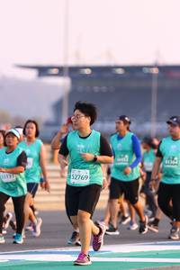 BIB: 83364, 52769
                            <button type="button" onclick="openModal(10528714)" class="btn btn-primary btn-sm float-right btn-popup" data-toggle="modal" data-target=".modal-high-quality">
                        <i class="fas fa-shopping-cart"></i> Add to Cart
                    </button>
                                            <button type="button" onclick="isThisMe(10528714, true)" class="btn btn-success btn-sm float-right btn-popup btn-isme hidden" data-toggle="tooltip" data-placement="bottom" title="นี่คือรูปของคุณใช่ไหม คลิกที่นี่เพื่อเอาเข้าอัลบั้ม">
                        <i class="fas fa-plus"></i> Add to album
                    </button>
                    <button type="button" onclick="isThisMe(10528714, false)" class="btn btn-warning btn-sm float-right btn-popup btn-isnotme hidden">
                        <i class="fas fa-ban"></i> Remove from album
                    </button>