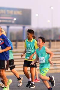 BIB: 50208, 0955
                            <button type="button" onclick="openModal(10529058)" class="btn btn-primary btn-sm float-right btn-popup" data-toggle="modal" data-target=".modal-high-quality">
                        <i class="fas fa-shopping-cart"></i> Add to Cart
                    </button>
                                            <button type="button" onclick="isThisMe(10529058, true)" class="btn btn-success btn-sm float-right btn-popup btn-isme hidden" data-toggle="tooltip" data-placement="bottom" title="นี่คือรูปของคุณใช่ไหม คลิกที่นี่เพื่อเอาเข้าอัลบั้ม">
                        <i class="fas fa-plus"></i> Add to album
                    </button>
                    <button type="button" onclick="isThisMe(10529058, false)" class="btn btn-warning btn-sm float-right btn-popup btn-isnotme hidden">
                        <i class="fas fa-ban"></i> Remove from album
                    </button>