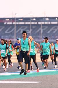 BIB: 51626, 3048, 198, 950, 52932
                            <button type="button" onclick="openModal(10527757)" class="btn btn-primary btn-sm float-right btn-popup" data-toggle="modal" data-target=".modal-high-quality">
                        <i class="fas fa-shopping-cart"></i> Add to Cart
                    </button>
                                            <button type="button" onclick="isThisMe(10527757, true)" class="btn btn-success btn-sm float-right btn-popup btn-isme hidden" data-toggle="tooltip" data-placement="bottom" title="นี่คือรูปของคุณใช่ไหม คลิกที่นี่เพื่อเอาเข้าอัลบั้ม">
                        <i class="fas fa-plus"></i> Add to album
                    </button>
                    <button type="button" onclick="isThisMe(10527757, false)" class="btn btn-warning btn-sm float-right btn-popup btn-isnotme hidden">
                        <i class="fas fa-ban"></i> Remove from album
                    </button>