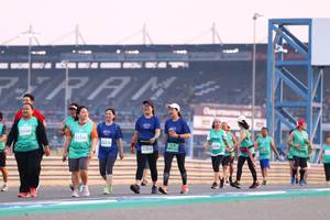 BIB: 1340, 51256, 82218, 71509, 82219
                            <button type="button" onclick="openModal(10564502)" class="btn btn-primary btn-sm float-right btn-popup" data-toggle="modal" data-target=".modal-high-quality">
                        <i class="fas fa-shopping-cart"></i> Add to Cart
                    </button>
                                            <button type="button" onclick="isThisMe(10564502, true)" class="btn btn-success btn-sm float-right btn-popup btn-isme hidden" data-toggle="tooltip" data-placement="bottom" title="นี่คือรูปของคุณใช่ไหม คลิกที่นี่เพื่อเอาเข้าอัลบั้ม">
                        <i class="fas fa-plus"></i> Add to album
                    </button>
                    <button type="button" onclick="isThisMe(10564502, false)" class="btn btn-warning btn-sm float-right btn-popup btn-isnotme hidden">
                        <i class="fas fa-ban"></i> Remove from album
                    </button>