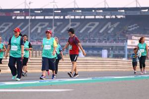 BIB: 55336, 3334
                            <button type="button" onclick="openModal(10535325)" class="btn btn-primary btn-sm float-right btn-popup" data-toggle="modal" data-target=".modal-high-quality">
                        <i class="fas fa-shopping-cart"></i> Add to Cart
                    </button>
                                            <button type="button" onclick="isThisMe(10535325, true)" class="btn btn-success btn-sm float-right btn-popup btn-isme hidden" data-toggle="tooltip" data-placement="bottom" title="นี่คือรูปของคุณใช่ไหม คลิกที่นี่เพื่อเอาเข้าอัลบั้ม">
                        <i class="fas fa-plus"></i> Add to album
                    </button>
                    <button type="button" onclick="isThisMe(10535325, false)" class="btn btn-warning btn-sm float-right btn-popup btn-isnotme hidden">
                        <i class="fas fa-ban"></i> Remove from album
                    </button>