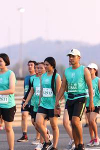 BIB: 51866, 712, 2917, 2631
                            <button type="button" onclick="openModal(10530233)" class="btn btn-primary btn-sm float-right btn-popup" data-toggle="modal" data-target=".modal-high-quality">
                        <i class="fas fa-shopping-cart"></i> Add to Cart
                    </button>
                                            <button type="button" onclick="isThisMe(10530233, true)" class="btn btn-success btn-sm float-right btn-popup btn-isme hidden" data-toggle="tooltip" data-placement="bottom" title="นี่คือรูปของคุณใช่ไหม คลิกที่นี่เพื่อเอาเข้าอัลบั้ม">
                        <i class="fas fa-plus"></i> Add to album
                    </button>
                    <button type="button" onclick="isThisMe(10530233, false)" class="btn btn-warning btn-sm float-right btn-popup btn-isnotme hidden">
                        <i class="fas fa-ban"></i> Remove from album
                    </button>