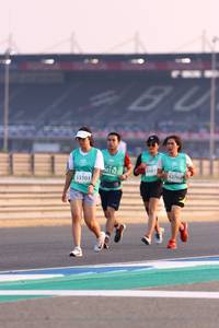 BIB: 50132, 081, 5270, 53101
                            <button type="button" onclick="openModal(10530962)" class="btn btn-primary btn-sm float-right btn-popup" data-toggle="modal" data-target=".modal-high-quality">
                        <i class="fas fa-shopping-cart"></i> Add to Cart
                    </button>
                                            <button type="button" onclick="isThisMe(10530962, true)" class="btn btn-success btn-sm float-right btn-popup btn-isme hidden" data-toggle="tooltip" data-placement="bottom" title="นี่คือรูปของคุณใช่ไหม คลิกที่นี่เพื่อเอาเข้าอัลบั้ม">
                        <i class="fas fa-plus"></i> Add to album
                    </button>
                    <button type="button" onclick="isThisMe(10530962, false)" class="btn btn-warning btn-sm float-right btn-popup btn-isnotme hidden">
                        <i class="fas fa-ban"></i> Remove from album
                    </button>