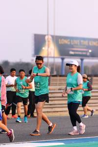 BIB: 0190, 50228
                            <button type="button" onclick="openModal(10538609)" class="btn btn-primary btn-sm float-right btn-popup" data-toggle="modal" data-target=".modal-high-quality">
                        <i class="fas fa-shopping-cart"></i> Add to Cart
                    </button>
                                            <button type="button" onclick="isThisMe(10538609, true)" class="btn btn-success btn-sm float-right btn-popup btn-isme hidden" data-toggle="tooltip" data-placement="bottom" title="นี่คือรูปของคุณใช่ไหม คลิกที่นี่เพื่อเอาเข้าอัลบั้ม">
                        <i class="fas fa-plus"></i> Add to album
                    </button>
                    <button type="button" onclick="isThisMe(10538609, false)" class="btn btn-warning btn-sm float-right btn-popup btn-isnotme hidden">
                        <i class="fas fa-ban"></i> Remove from album
                    </button>