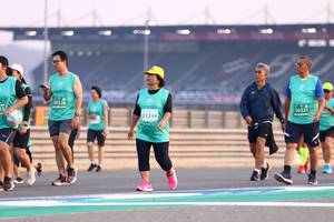 BIB: 50326, 50321, 53244
                            <button type="button" onclick="openModal(10561104)" class="btn btn-primary btn-sm float-right btn-popup" data-toggle="modal" data-target=".modal-high-quality">
                        <i class="fas fa-shopping-cart"></i> Add to Cart
                    </button>
                                            <button type="button" onclick="isThisMe(10561104, true)" class="btn btn-success btn-sm float-right btn-popup btn-isme hidden" data-toggle="tooltip" data-placement="bottom" title="นี่คือรูปของคุณใช่ไหม คลิกที่นี่เพื่อเอาเข้าอัลบั้ม">
                        <i class="fas fa-plus"></i> Add to album
                    </button>
                    <button type="button" onclick="isThisMe(10561104, false)" class="btn btn-warning btn-sm float-right btn-popup btn-isnotme hidden">
                        <i class="fas fa-ban"></i> Remove from album
                    </button>