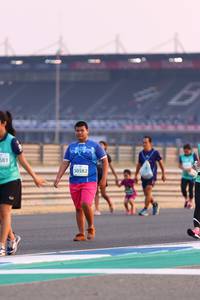 BIB: 581, 50582
                            <button type="button" onclick="openModal(10537520)" class="btn btn-primary btn-sm float-right btn-popup" data-toggle="modal" data-target=".modal-high-quality">
                        <i class="fas fa-shopping-cart"></i> Add to Cart
                    </button>
                                            <button type="button" onclick="isThisMe(10537520, true)" class="btn btn-success btn-sm float-right btn-popup btn-isme hidden" data-toggle="tooltip" data-placement="bottom" title="นี่คือรูปของคุณใช่ไหม คลิกที่นี่เพื่อเอาเข้าอัลบั้ม">
                        <i class="fas fa-plus"></i> Add to album
                    </button>
                    <button type="button" onclick="isThisMe(10537520, false)" class="btn btn-warning btn-sm float-right btn-popup btn-isnotme hidden">
                        <i class="fas fa-ban"></i> Remove from album
                    </button>