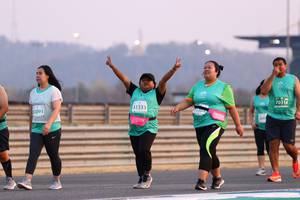 BIB: 70316, 51333, 1093
                            <button type="button" onclick="openModal(10559345)" class="btn btn-primary btn-sm float-right btn-popup" data-toggle="modal" data-target=".modal-high-quality">
                        <i class="fas fa-shopping-cart"></i> Add to Cart
                    </button>
                                            <button type="button" onclick="isThisMe(10559345, true)" class="btn btn-success btn-sm float-right btn-popup btn-isme hidden" data-toggle="tooltip" data-placement="bottom" title="นี่คือรูปของคุณใช่ไหม คลิกที่นี่เพื่อเอาเข้าอัลบั้ม">
                        <i class="fas fa-plus"></i> Add to album
                    </button>
                    <button type="button" onclick="isThisMe(10559345, false)" class="btn btn-warning btn-sm float-right btn-popup btn-isnotme hidden">
                        <i class="fas fa-ban"></i> Remove from album
                    </button>