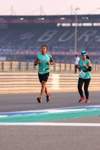 BIB: 51792, 082
                            <button type="button" onclick="openModal(10529027)" class="btn btn-primary btn-sm float-right btn-popup" data-toggle="modal" data-target=".modal-high-quality">
                        <i class="fas fa-shopping-cart"></i> Add to Cart
                    </button>
                                            <button type="button" onclick="isThisMe(10529027, true)" class="btn btn-success btn-sm float-right btn-popup btn-isme hidden" data-toggle="tooltip" data-placement="bottom" title="นี่คือรูปของคุณใช่ไหม คลิกที่นี่เพื่อเอาเข้าอัลบั้ม">
                        <i class="fas fa-plus"></i> Add to album
                    </button>
                    <button type="button" onclick="isThisMe(10529027, false)" class="btn btn-warning btn-sm float-right btn-popup btn-isnotme hidden">
                        <i class="fas fa-ban"></i> Remove from album
                    </button>