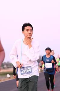 BIB: 42109
                            <button type="button" onclick="openModal(11492580)" class="btn btn-primary btn-sm float-right btn-popup" data-toggle="modal" data-target=".modal-high-quality">
                        <i class="fas fa-shopping-cart"></i> Add to Cart
                    </button>
                                            <button type="button" onclick="isThisMe(11492580, true)" class="btn btn-success btn-sm float-right btn-popup btn-isme hidden" data-toggle="tooltip" data-placement="bottom" title="นี่คือรูปของคุณใช่ไหม คลิกที่นี่เพื่อเอาเข้าอัลบั้ม">
                        <i class="fas fa-plus"></i> Add to album
                    </button>
                    <button type="button" onclick="isThisMe(11492580, false)" class="btn btn-warning btn-sm float-right btn-popup btn-isnotme hidden">
                        <i class="fas fa-ban"></i> Remove from album
                    </button>