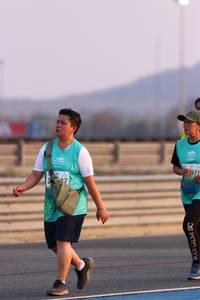 BIB: 976
                            <button type="button" onclick="openModal(10528878)" class="btn btn-primary btn-sm float-right btn-popup" data-toggle="modal" data-target=".modal-high-quality">
                        <i class="fas fa-shopping-cart"></i> Add to Cart
                    </button>
                                            <button type="button" onclick="isThisMe(10528878, true)" class="btn btn-success btn-sm float-right btn-popup btn-isme hidden" data-toggle="tooltip" data-placement="bottom" title="นี่คือรูปของคุณใช่ไหม คลิกที่นี่เพื่อเอาเข้าอัลบั้ม">
                        <i class="fas fa-plus"></i> Add to album
                    </button>
                    <button type="button" onclick="isThisMe(10528878, false)" class="btn btn-warning btn-sm float-right btn-popup btn-isnotme hidden">
                        <i class="fas fa-ban"></i> Remove from album
                    </button>