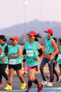 BIB: 1614, 53191, 53345
                            <button type="button" onclick="openModal(10538544)" class="btn btn-primary btn-sm float-right btn-popup" data-toggle="modal" data-target=".modal-high-quality">
                        <i class="fas fa-shopping-cart"></i> Add to Cart
                    </button>
                                            <button type="button" onclick="isThisMe(10538544, true)" class="btn btn-success btn-sm float-right btn-popup btn-isme hidden" data-toggle="tooltip" data-placement="bottom" title="นี่คือรูปของคุณใช่ไหม คลิกที่นี่เพื่อเอาเข้าอัลบั้ม">
                        <i class="fas fa-plus"></i> Add to album
                    </button>
                    <button type="button" onclick="isThisMe(10538544, false)" class="btn btn-warning btn-sm float-right btn-popup btn-isnotme hidden">
                        <i class="fas fa-ban"></i> Remove from album
                    </button>