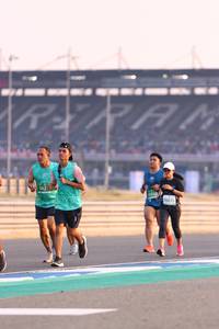 BIB: 502, 0655
                            <button type="button" onclick="openModal(10529750)" class="btn btn-primary btn-sm float-right btn-popup" data-toggle="modal" data-target=".modal-high-quality">
                        <i class="fas fa-shopping-cart"></i> Add to Cart
                    </button>
                                            <button type="button" onclick="isThisMe(10529750, true)" class="btn btn-success btn-sm float-right btn-popup btn-isme hidden" data-toggle="tooltip" data-placement="bottom" title="นี่คือรูปของคุณใช่ไหม คลิกที่นี่เพื่อเอาเข้าอัลบั้ม">
                        <i class="fas fa-plus"></i> Add to album
                    </button>
                    <button type="button" onclick="isThisMe(10529750, false)" class="btn btn-warning btn-sm float-right btn-popup btn-isnotme hidden">
                        <i class="fas fa-ban"></i> Remove from album
                    </button>