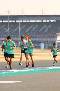 BIB: 50082, 5032
                            <button type="button" onclick="openModal(10522049)" class="btn btn-primary btn-sm float-right btn-popup" data-toggle="modal" data-target=".modal-high-quality">
                        <i class="fas fa-shopping-cart"></i> Add to Cart
                    </button>
                                            <button type="button" onclick="isThisMe(10522049, true)" class="btn btn-success btn-sm float-right btn-popup btn-isme hidden" data-toggle="tooltip" data-placement="bottom" title="นี่คือรูปของคุณใช่ไหม คลิกที่นี่เพื่อเอาเข้าอัลบั้ม">
                        <i class="fas fa-plus"></i> Add to album
                    </button>
                    <button type="button" onclick="isThisMe(10522049, false)" class="btn btn-warning btn-sm float-right btn-popup btn-isnotme hidden">
                        <i class="fas fa-ban"></i> Remove from album
                    </button>