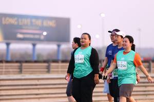 BIB: 51340, 1256, 715
                            <button type="button" onclick="openModal(10565187)" class="btn btn-primary btn-sm float-right btn-popup" data-toggle="modal" data-target=".modal-high-quality">
                        <i class="fas fa-shopping-cart"></i> Add to Cart
                    </button>
                                            <button type="button" onclick="isThisMe(10565187, true)" class="btn btn-success btn-sm float-right btn-popup btn-isme hidden" data-toggle="tooltip" data-placement="bottom" title="นี่คือรูปของคุณใช่ไหม คลิกที่นี่เพื่อเอาเข้าอัลบั้ม">
                        <i class="fas fa-plus"></i> Add to album
                    </button>
                    <button type="button" onclick="isThisMe(10565187, false)" class="btn btn-warning btn-sm float-right btn-popup btn-isnotme hidden">
                        <i class="fas fa-ban"></i> Remove from album
                    </button>