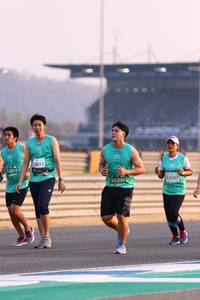 BIB: 0811, 1814, 50206, 52507
                            <button type="button" onclick="openModal(10531803)" class="btn btn-primary btn-sm float-right btn-popup" data-toggle="modal" data-target=".modal-high-quality">
                        <i class="fas fa-shopping-cart"></i> Add to Cart
                    </button>
                                            <button type="button" onclick="isThisMe(10531803, true)" class="btn btn-success btn-sm float-right btn-popup btn-isme hidden" data-toggle="tooltip" data-placement="bottom" title="นี่คือรูปของคุณใช่ไหม คลิกที่นี่เพื่อเอาเข้าอัลบั้ม">
                        <i class="fas fa-plus"></i> Add to album
                    </button>
                    <button type="button" onclick="isThisMe(10531803, false)" class="btn btn-warning btn-sm float-right btn-popup btn-isnotme hidden">
                        <i class="fas fa-ban"></i> Remove from album
                    </button>