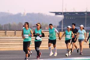 BIB: 1661, 50528, 52508, 0602
                            <button type="button" onclick="openModal(10529805)" class="btn btn-primary btn-sm float-right btn-popup" data-toggle="modal" data-target=".modal-high-quality">
                        <i class="fas fa-shopping-cart"></i> Add to Cart
                    </button>
                                            <button type="button" onclick="isThisMe(10529805, true)" class="btn btn-success btn-sm float-right btn-popup btn-isme hidden" data-toggle="tooltip" data-placement="bottom" title="นี่คือรูปของคุณใช่ไหม คลิกที่นี่เพื่อเอาเข้าอัลบั้ม">
                        <i class="fas fa-plus"></i> Add to album
                    </button>
                    <button type="button" onclick="isThisMe(10529805, false)" class="btn btn-warning btn-sm float-right btn-popup btn-isnotme hidden">
                        <i class="fas fa-ban"></i> Remove from album
                    </button>