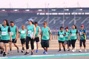 BIB: 53273, 51191, 52016, 289, 1097, 51225
                            <button type="button" onclick="openModal(10539736)" class="btn btn-primary btn-sm float-right btn-popup" data-toggle="modal" data-target=".modal-high-quality">
                        <i class="fas fa-shopping-cart"></i> Add to Cart
                    </button>
                                            <button type="button" onclick="isThisMe(10539736, true)" class="btn btn-success btn-sm float-right btn-popup btn-isme hidden" data-toggle="tooltip" data-placement="bottom" title="นี่คือรูปของคุณใช่ไหม คลิกที่นี่เพื่อเอาเข้าอัลบั้ม">
                        <i class="fas fa-plus"></i> Add to album
                    </button>
                    <button type="button" onclick="isThisMe(10539736, false)" class="btn btn-warning btn-sm float-right btn-popup btn-isnotme hidden">
                        <i class="fas fa-ban"></i> Remove from album
                    </button>