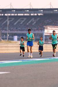 BIB: 1926, 1717
                            <button type="button" onclick="openModal(10529476)" class="btn btn-primary btn-sm float-right btn-popup" data-toggle="modal" data-target=".modal-high-quality">
                        <i class="fas fa-shopping-cart"></i> Add to Cart
                    </button>
                                            <button type="button" onclick="isThisMe(10529476, true)" class="btn btn-success btn-sm float-right btn-popup btn-isme hidden" data-toggle="tooltip" data-placement="bottom" title="นี่คือรูปของคุณใช่ไหม คลิกที่นี่เพื่อเอาเข้าอัลบั้ม">
                        <i class="fas fa-plus"></i> Add to album
                    </button>
                    <button type="button" onclick="isThisMe(10529476, false)" class="btn btn-warning btn-sm float-right btn-popup btn-isnotme hidden">
                        <i class="fas fa-ban"></i> Remove from album
                    </button>