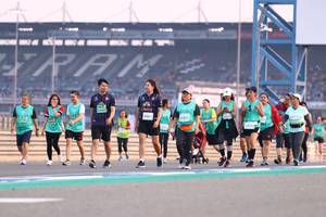 BIB: 50405, 3393, 52612
                            <button type="button" onclick="openModal(10563512)" class="btn btn-primary btn-sm float-right btn-popup" data-toggle="modal" data-target=".modal-high-quality">
                        <i class="fas fa-shopping-cart"></i> Add to Cart
                    </button>
                                            <button type="button" onclick="isThisMe(10563512, true)" class="btn btn-success btn-sm float-right btn-popup btn-isme hidden" data-toggle="tooltip" data-placement="bottom" title="นี่คือรูปของคุณใช่ไหม คลิกที่นี่เพื่อเอาเข้าอัลบั้ม">
                        <i class="fas fa-plus"></i> Add to album
                    </button>
                    <button type="button" onclick="isThisMe(10563512, false)" class="btn btn-warning btn-sm float-right btn-popup btn-isnotme hidden">
                        <i class="fas fa-ban"></i> Remove from album
                    </button>