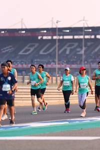 BIB: 52507, 869
                            <button type="button" onclick="openModal(10531657)" class="btn btn-primary btn-sm float-right btn-popup" data-toggle="modal" data-target=".modal-high-quality">
                        <i class="fas fa-shopping-cart"></i> Add to Cart
                    </button>
                                            <button type="button" onclick="isThisMe(10531657, true)" class="btn btn-success btn-sm float-right btn-popup btn-isme hidden" data-toggle="tooltip" data-placement="bottom" title="นี่คือรูปของคุณใช่ไหม คลิกที่นี่เพื่อเอาเข้าอัลบั้ม">
                        <i class="fas fa-plus"></i> Add to album
                    </button>
                    <button type="button" onclick="isThisMe(10531657, false)" class="btn btn-warning btn-sm float-right btn-popup btn-isnotme hidden">
                        <i class="fas fa-ban"></i> Remove from album
                    </button>