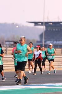 BIB: 1795
                            <button type="button" onclick="openModal(10528428)" class="btn btn-primary btn-sm float-right btn-popup" data-toggle="modal" data-target=".modal-high-quality">
                        <i class="fas fa-shopping-cart"></i> Add to Cart
                    </button>
                                            <button type="button" onclick="isThisMe(10528428, true)" class="btn btn-success btn-sm float-right btn-popup btn-isme hidden" data-toggle="tooltip" data-placement="bottom" title="นี่คือรูปของคุณใช่ไหม คลิกที่นี่เพื่อเอาเข้าอัลบั้ม">
                        <i class="fas fa-plus"></i> Add to album
                    </button>
                    <button type="button" onclick="isThisMe(10528428, false)" class="btn btn-warning btn-sm float-right btn-popup btn-isnotme hidden">
                        <i class="fas fa-ban"></i> Remove from album
                    </button>