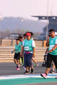 BIB: 50949, 5118, 50036
                            <button type="button" onclick="openModal(10530401)" class="btn btn-primary btn-sm float-right btn-popup" data-toggle="modal" data-target=".modal-high-quality">
                        <i class="fas fa-shopping-cart"></i> Add to Cart
                    </button>
                                            <button type="button" onclick="isThisMe(10530401, true)" class="btn btn-success btn-sm float-right btn-popup btn-isme hidden" data-toggle="tooltip" data-placement="bottom" title="นี่คือรูปของคุณใช่ไหม คลิกที่นี่เพื่อเอาเข้าอัลบั้ม">
                        <i class="fas fa-plus"></i> Add to album
                    </button>
                    <button type="button" onclick="isThisMe(10530401, false)" class="btn btn-warning btn-sm float-right btn-popup btn-isnotme hidden">
                        <i class="fas fa-ban"></i> Remove from album
                    </button>