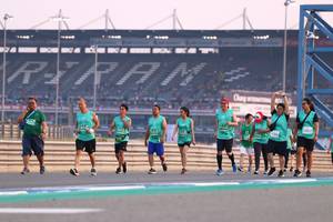 BIB: 7446
                            <button type="button" onclick="openModal(10565060)" class="btn btn-primary btn-sm float-right btn-popup" data-toggle="modal" data-target=".modal-high-quality">
                        <i class="fas fa-shopping-cart"></i> Add to Cart
                    </button>
                                            <button type="button" onclick="isThisMe(10565060, true)" class="btn btn-success btn-sm float-right btn-popup btn-isme hidden" data-toggle="tooltip" data-placement="bottom" title="นี่คือรูปของคุณใช่ไหม คลิกที่นี่เพื่อเอาเข้าอัลบั้ม">
                        <i class="fas fa-plus"></i> Add to album
                    </button>
                    <button type="button" onclick="isThisMe(10565060, false)" class="btn btn-warning btn-sm float-right btn-popup btn-isnotme hidden">
                        <i class="fas fa-ban"></i> Remove from album
                    </button>