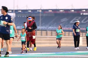 BIB: 2271
                            <button type="button" onclick="openModal(10563031)" class="btn btn-primary btn-sm float-right btn-popup" data-toggle="modal" data-target=".modal-high-quality">
                        <i class="fas fa-shopping-cart"></i> Add to Cart
                    </button>
                                            <button type="button" onclick="isThisMe(10563031, true)" class="btn btn-success btn-sm float-right btn-popup btn-isme hidden" data-toggle="tooltip" data-placement="bottom" title="นี่คือรูปของคุณใช่ไหม คลิกที่นี่เพื่อเอาเข้าอัลบั้ม">
                        <i class="fas fa-plus"></i> Add to album
                    </button>
                    <button type="button" onclick="isThisMe(10563031, false)" class="btn btn-warning btn-sm float-right btn-popup btn-isnotme hidden">
                        <i class="fas fa-ban"></i> Remove from album
                    </button>