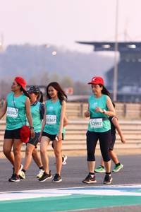 BIB: 83382, 83367, 52997
                            <button type="button" onclick="openModal(10530979)" class="btn btn-primary btn-sm float-right btn-popup" data-toggle="modal" data-target=".modal-high-quality">
                        <i class="fas fa-shopping-cart"></i> Add to Cart
                    </button>
                                            <button type="button" onclick="isThisMe(10530979, true)" class="btn btn-success btn-sm float-right btn-popup btn-isme hidden" data-toggle="tooltip" data-placement="bottom" title="นี่คือรูปของคุณใช่ไหม คลิกที่นี่เพื่อเอาเข้าอัลบั้ม">
                        <i class="fas fa-plus"></i> Add to album
                    </button>
                    <button type="button" onclick="isThisMe(10530979, false)" class="btn btn-warning btn-sm float-right btn-popup btn-isnotme hidden">
                        <i class="fas fa-ban"></i> Remove from album
                    </button>