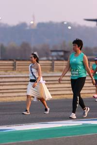 BIB: 50086
                            <button type="button" onclick="openModal(10536501)" class="btn btn-primary btn-sm float-right btn-popup" data-toggle="modal" data-target=".modal-high-quality">
                        <i class="fas fa-shopping-cart"></i> Add to Cart
                    </button>
                                            <button type="button" onclick="isThisMe(10536501, true)" class="btn btn-success btn-sm float-right btn-popup btn-isme hidden" data-toggle="tooltip" data-placement="bottom" title="นี่คือรูปของคุณใช่ไหม คลิกที่นี่เพื่อเอาเข้าอัลบั้ม">
                        <i class="fas fa-plus"></i> Add to album
                    </button>
                    <button type="button" onclick="isThisMe(10536501, false)" class="btn btn-warning btn-sm float-right btn-popup btn-isnotme hidden">
                        <i class="fas fa-ban"></i> Remove from album
                    </button>