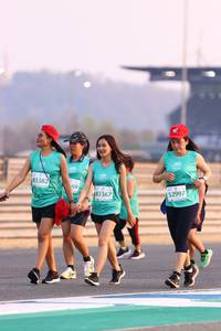 BIB: 83382, 52997, 83367
                            <button type="button" onclick="openModal(10530736)" class="btn btn-primary btn-sm float-right btn-popup" data-toggle="modal" data-target=".modal-high-quality">
                        <i class="fas fa-shopping-cart"></i> Add to Cart
                    </button>
                                            <button type="button" onclick="isThisMe(10530736, true)" class="btn btn-success btn-sm float-right btn-popup btn-isme hidden" data-toggle="tooltip" data-placement="bottom" title="นี่คือรูปของคุณใช่ไหม คลิกที่นี่เพื่อเอาเข้าอัลบั้ม">
                        <i class="fas fa-plus"></i> Add to album
                    </button>
                    <button type="button" onclick="isThisMe(10530736, false)" class="btn btn-warning btn-sm float-right btn-popup btn-isnotme hidden">
                        <i class="fas fa-ban"></i> Remove from album
                    </button>