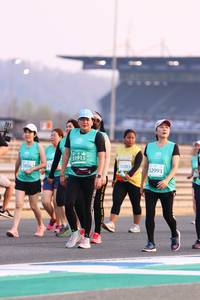 BIB: 51915, 52283, 50562, 52993
                            <button type="button" onclick="openModal(10536997)" class="btn btn-primary btn-sm float-right btn-popup" data-toggle="modal" data-target=".modal-high-quality">
                        <i class="fas fa-shopping-cart"></i> Add to Cart
                    </button>
                                            <button type="button" onclick="isThisMe(10536997, true)" class="btn btn-success btn-sm float-right btn-popup btn-isme hidden" data-toggle="tooltip" data-placement="bottom" title="นี่คือรูปของคุณใช่ไหม คลิกที่นี่เพื่อเอาเข้าอัลบั้ม">
                        <i class="fas fa-plus"></i> Add to album
                    </button>
                    <button type="button" onclick="isThisMe(10536997, false)" class="btn btn-warning btn-sm float-right btn-popup btn-isnotme hidden">
                        <i class="fas fa-ban"></i> Remove from album
                    </button>