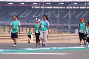 BIB: 53217, 51940
                            <button type="button" onclick="openModal(10557281)" class="btn btn-primary btn-sm float-right btn-popup" data-toggle="modal" data-target=".modal-high-quality">
                        <i class="fas fa-shopping-cart"></i> Add to Cart
                    </button>
                                            <button type="button" onclick="isThisMe(10557281, true)" class="btn btn-success btn-sm float-right btn-popup btn-isme hidden" data-toggle="tooltip" data-placement="bottom" title="นี่คือรูปของคุณใช่ไหม คลิกที่นี่เพื่อเอาเข้าอัลบั้ม">
                        <i class="fas fa-plus"></i> Add to album
                    </button>
                    <button type="button" onclick="isThisMe(10557281, false)" class="btn btn-warning btn-sm float-right btn-popup btn-isnotme hidden">
                        <i class="fas fa-ban"></i> Remove from album
                    </button>