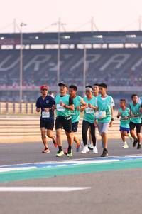 BIB: 52894, 2722, 581, 854
                            <button type="button" onclick="openModal(10528894)" class="btn btn-primary btn-sm float-right btn-popup" data-toggle="modal" data-target=".modal-high-quality">
                        <i class="fas fa-shopping-cart"></i> Add to Cart
                    </button>
                                            <button type="button" onclick="isThisMe(10528894, true)" class="btn btn-success btn-sm float-right btn-popup btn-isme hidden" data-toggle="tooltip" data-placement="bottom" title="นี่คือรูปของคุณใช่ไหม คลิกที่นี่เพื่อเอาเข้าอัลบั้ม">
                        <i class="fas fa-plus"></i> Add to album
                    </button>
                    <button type="button" onclick="isThisMe(10528894, false)" class="btn btn-warning btn-sm float-right btn-popup btn-isnotme hidden">
                        <i class="fas fa-ban"></i> Remove from album
                    </button>