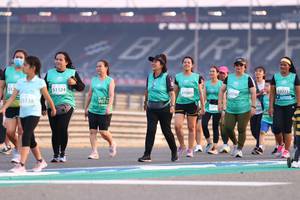 BIB: 512, 51324, 52771, 53345, 51089, 3138, 7073
                            <button type="button" onclick="openModal(10540359)" class="btn btn-primary btn-sm float-right btn-popup" data-toggle="modal" data-target=".modal-high-quality">
                        <i class="fas fa-shopping-cart"></i> Add to Cart
                    </button>
                                            <button type="button" onclick="isThisMe(10540359, true)" class="btn btn-success btn-sm float-right btn-popup btn-isme hidden" data-toggle="tooltip" data-placement="bottom" title="นี่คือรูปของคุณใช่ไหม คลิกที่นี่เพื่อเอาเข้าอัลบั้ม">
                        <i class="fas fa-plus"></i> Add to album
                    </button>
                    <button type="button" onclick="isThisMe(10540359, false)" class="btn btn-warning btn-sm float-right btn-popup btn-isnotme hidden">
                        <i class="fas fa-ban"></i> Remove from album
                    </button>