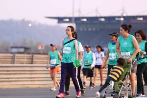 BIB: 2566, 52355, 0614
                            <button type="button" onclick="openModal(10545133)" class="btn btn-primary btn-sm float-right btn-popup" data-toggle="modal" data-target=".modal-high-quality">
                        <i class="fas fa-shopping-cart"></i> Add to Cart
                    </button>
                                            <button type="button" onclick="isThisMe(10545133, true)" class="btn btn-success btn-sm float-right btn-popup btn-isme hidden" data-toggle="tooltip" data-placement="bottom" title="นี่คือรูปของคุณใช่ไหม คลิกที่นี่เพื่อเอาเข้าอัลบั้ม">
                        <i class="fas fa-plus"></i> Add to album
                    </button>
                    <button type="button" onclick="isThisMe(10545133, false)" class="btn btn-warning btn-sm float-right btn-popup btn-isnotme hidden">
                        <i class="fas fa-ban"></i> Remove from album
                    </button>