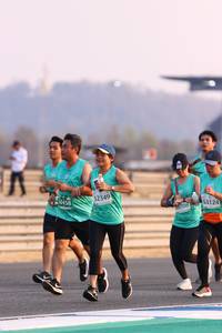 BIB: 2349, 50458, 53124, 0708
                            <button type="button" onclick="openModal(10531911)" class="btn btn-primary btn-sm float-right btn-popup" data-toggle="modal" data-target=".modal-high-quality">
                        <i class="fas fa-shopping-cart"></i> Add to Cart
                    </button>
                                            <button type="button" onclick="isThisMe(10531911, true)" class="btn btn-success btn-sm float-right btn-popup btn-isme hidden" data-toggle="tooltip" data-placement="bottom" title="นี่คือรูปของคุณใช่ไหม คลิกที่นี่เพื่อเอาเข้าอัลบั้ม">
                        <i class="fas fa-plus"></i> Add to album
                    </button>
                    <button type="button" onclick="isThisMe(10531911, false)" class="btn btn-warning btn-sm float-right btn-popup btn-isnotme hidden">
                        <i class="fas fa-ban"></i> Remove from album
                    </button>