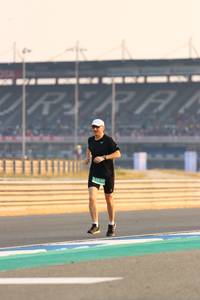 BIB: 31930
                            <button type="button" onclick="openModal(10520662)" class="btn btn-primary btn-sm float-right btn-popup" data-toggle="modal" data-target=".modal-high-quality">
                        <i class="fas fa-shopping-cart"></i> Add to Cart
                    </button>
                                            <button type="button" onclick="isThisMe(10520662, true)" class="btn btn-success btn-sm float-right btn-popup btn-isme hidden" data-toggle="tooltip" data-placement="bottom" title="นี่คือรูปของคุณใช่ไหม คลิกที่นี่เพื่อเอาเข้าอัลบั้ม">
                        <i class="fas fa-plus"></i> Add to album
                    </button>
                    <button type="button" onclick="isThisMe(10520662, false)" class="btn btn-warning btn-sm float-right btn-popup btn-isnotme hidden">
                        <i class="fas fa-ban"></i> Remove from album
                    </button>