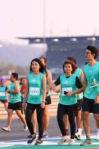 BIB: 51932, 52493, 31569
                            <button type="button" onclick="openModal(10530671)" class="btn btn-primary btn-sm float-right btn-popup" data-toggle="modal" data-target=".modal-high-quality">
                        <i class="fas fa-shopping-cart"></i> Add to Cart
                    </button>
                                            <button type="button" onclick="isThisMe(10530671, true)" class="btn btn-success btn-sm float-right btn-popup btn-isme hidden" data-toggle="tooltip" data-placement="bottom" title="นี่คือรูปของคุณใช่ไหม คลิกที่นี่เพื่อเอาเข้าอัลบั้ม">
                        <i class="fas fa-plus"></i> Add to album
                    </button>
                    <button type="button" onclick="isThisMe(10530671, false)" class="btn btn-warning btn-sm float-right btn-popup btn-isnotme hidden">
                        <i class="fas fa-ban"></i> Remove from album
                    </button>