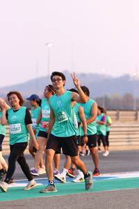 BIB: 1328, 51932, 52387
                            <button type="button" onclick="openModal(10530594)" class="btn btn-primary btn-sm float-right btn-popup" data-toggle="modal" data-target=".modal-high-quality">
                        <i class="fas fa-shopping-cart"></i> Add to Cart
                    </button>
                                            <button type="button" onclick="isThisMe(10530594, true)" class="btn btn-success btn-sm float-right btn-popup btn-isme hidden" data-toggle="tooltip" data-placement="bottom" title="นี่คือรูปของคุณใช่ไหม คลิกที่นี่เพื่อเอาเข้าอัลบั้ม">
                        <i class="fas fa-plus"></i> Add to album
                    </button>
                    <button type="button" onclick="isThisMe(10530594, false)" class="btn btn-warning btn-sm float-right btn-popup btn-isnotme hidden">
                        <i class="fas fa-ban"></i> Remove from album
                    </button>