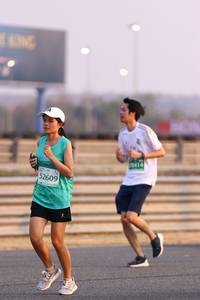 BIB: 0414, 52609
                            <button type="button" onclick="openModal(10531180)" class="btn btn-primary btn-sm float-right btn-popup" data-toggle="modal" data-target=".modal-high-quality">
                        <i class="fas fa-shopping-cart"></i> Add to Cart
                    </button>
                                            <button type="button" onclick="isThisMe(10531180, true)" class="btn btn-success btn-sm float-right btn-popup btn-isme hidden" data-toggle="tooltip" data-placement="bottom" title="นี่คือรูปของคุณใช่ไหม คลิกที่นี่เพื่อเอาเข้าอัลบั้ม">
                        <i class="fas fa-plus"></i> Add to album
                    </button>
                    <button type="button" onclick="isThisMe(10531180, false)" class="btn btn-warning btn-sm float-right btn-popup btn-isnotme hidden">
                        <i class="fas fa-ban"></i> Remove from album
                    </button>