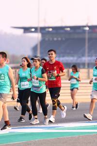 BIB: 387, 2524, 50626
                            <button type="button" onclick="openModal(10526456)" class="btn btn-primary btn-sm float-right btn-popup" data-toggle="modal" data-target=".modal-high-quality">
                        <i class="fas fa-shopping-cart"></i> Add to Cart
                    </button>
                                            <button type="button" onclick="isThisMe(10526456, true)" class="btn btn-success btn-sm float-right btn-popup btn-isme hidden" data-toggle="tooltip" data-placement="bottom" title="นี่คือรูปของคุณใช่ไหม คลิกที่นี่เพื่อเอาเข้าอัลบั้ม">
                        <i class="fas fa-plus"></i> Add to album
                    </button>
                    <button type="button" onclick="isThisMe(10526456, false)" class="btn btn-warning btn-sm float-right btn-popup btn-isnotme hidden">
                        <i class="fas fa-ban"></i> Remove from album
                    </button>