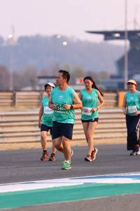 BIB: 53404, 52649, 1213
                            <button type="button" onclick="openModal(10534132)" class="btn btn-primary btn-sm float-right btn-popup" data-toggle="modal" data-target=".modal-high-quality">
                        <i class="fas fa-shopping-cart"></i> Add to Cart
                    </button>
                                            <button type="button" onclick="isThisMe(10534132, true)" class="btn btn-success btn-sm float-right btn-popup btn-isme hidden" data-toggle="tooltip" data-placement="bottom" title="นี่คือรูปของคุณใช่ไหม คลิกที่นี่เพื่อเอาเข้าอัลบั้ม">
                        <i class="fas fa-plus"></i> Add to album
                    </button>
                    <button type="button" onclick="isThisMe(10534132, false)" class="btn btn-warning btn-sm float-right btn-popup btn-isnotme hidden">
                        <i class="fas fa-ban"></i> Remove from album
                    </button>