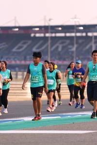 BIB: 51626, 72330, 1960, 529
                            <button type="button" onclick="openModal(10527755)" class="btn btn-primary btn-sm float-right btn-popup" data-toggle="modal" data-target=".modal-high-quality">
                        <i class="fas fa-shopping-cart"></i> Add to Cart
                    </button>
                                            <button type="button" onclick="isThisMe(10527755, true)" class="btn btn-success btn-sm float-right btn-popup btn-isme hidden" data-toggle="tooltip" data-placement="bottom" title="นี่คือรูปของคุณใช่ไหม คลิกที่นี่เพื่อเอาเข้าอัลบั้ม">
                        <i class="fas fa-plus"></i> Add to album
                    </button>
                    <button type="button" onclick="isThisMe(10527755, false)" class="btn btn-warning btn-sm float-right btn-popup btn-isnotme hidden">
                        <i class="fas fa-ban"></i> Remove from album
                    </button>