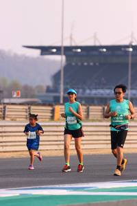 BIB: 51616, 1047, 023
                            <button type="button" onclick="openModal(10533218)" class="btn btn-primary btn-sm float-right btn-popup" data-toggle="modal" data-target=".modal-high-quality">
                        <i class="fas fa-shopping-cart"></i> Add to Cart
                    </button>
                                            <button type="button" onclick="isThisMe(10533218, true)" class="btn btn-success btn-sm float-right btn-popup btn-isme hidden" data-toggle="tooltip" data-placement="bottom" title="นี่คือรูปของคุณใช่ไหม คลิกที่นี่เพื่อเอาเข้าอัลบั้ม">
                        <i class="fas fa-plus"></i> Add to album
                    </button>
                    <button type="button" onclick="isThisMe(10533218, false)" class="btn btn-warning btn-sm float-right btn-popup btn-isnotme hidden">
                        <i class="fas fa-ban"></i> Remove from album
                    </button>