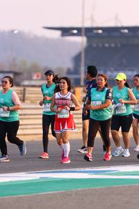 BIB: 0747, 52750, 50920, 53009
                            <button type="button" onclick="openModal(10533686)" class="btn btn-primary btn-sm float-right btn-popup" data-toggle="modal" data-target=".modal-high-quality">
                        <i class="fas fa-shopping-cart"></i> Add to Cart
                    </button>
                                            <button type="button" onclick="isThisMe(10533686, true)" class="btn btn-success btn-sm float-right btn-popup btn-isme hidden" data-toggle="tooltip" data-placement="bottom" title="นี่คือรูปของคุณใช่ไหม คลิกที่นี่เพื่อเอาเข้าอัลบั้ม">
                        <i class="fas fa-plus"></i> Add to album
                    </button>
                    <button type="button" onclick="isThisMe(10533686, false)" class="btn btn-warning btn-sm float-right btn-popup btn-isnotme hidden">
                        <i class="fas fa-ban"></i> Remove from album
                    </button>