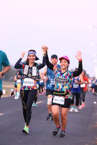 BIB: 424, 454, 43105, 46328
                            <button type="button" onclick="openModal(12682381)" class="btn btn-primary btn-sm float-right btn-popup" data-toggle="modal" data-target=".modal-high-quality">
                        <i class="fas fa-shopping-cart"></i> Add to Cart
                    </button>
                                            <button type="button" onclick="isThisMe(12682381, true)" class="btn btn-success btn-sm float-right btn-popup btn-isme hidden" data-toggle="tooltip" data-placement="bottom" title="นี่คือรูปของคุณใช่ไหม คลิกที่นี่เพื่อเอาเข้าอัลบั้ม">
                        <i class="fas fa-plus"></i> Add to album
                    </button>
                    <button type="button" onclick="isThisMe(12682381, false)" class="btn btn-warning btn-sm float-right btn-popup btn-isnotme hidden">
                        <i class="fas fa-ban"></i> Remove from album
                    </button>